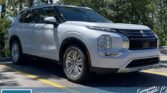 Used SUV 2022 Mitsubishi Outlander White for sale in Vancouver