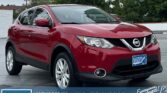 Used SUV 2017 Nissan Qashqai Red for sale in Vancouver