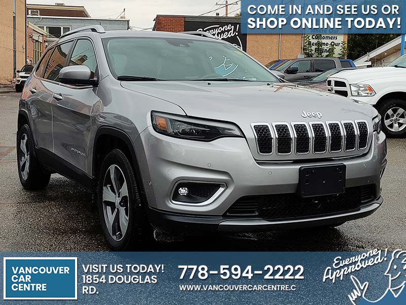 Used SUV 2019 Jeep Cherokee Silver** for sale in Vancouver