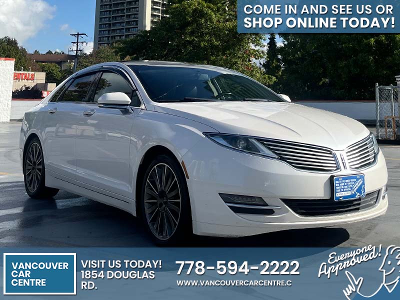 Used Sedan 2016 Lincoln MKZ White for sale in Vancouver