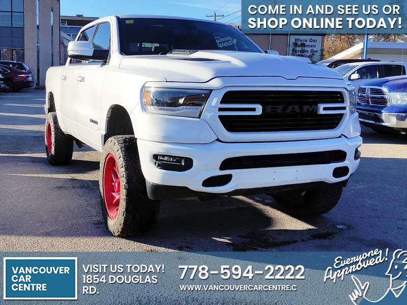 Used Crew Cab 2019 Ram 1500 White for sale in Vancouver